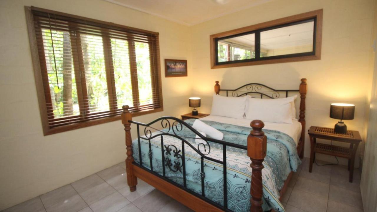 Moana Cottage, Stroll To Horseshoe Bay Beachfront Exterior photo